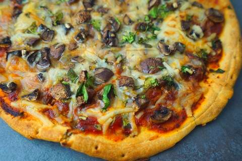 Pizza night, made vegan